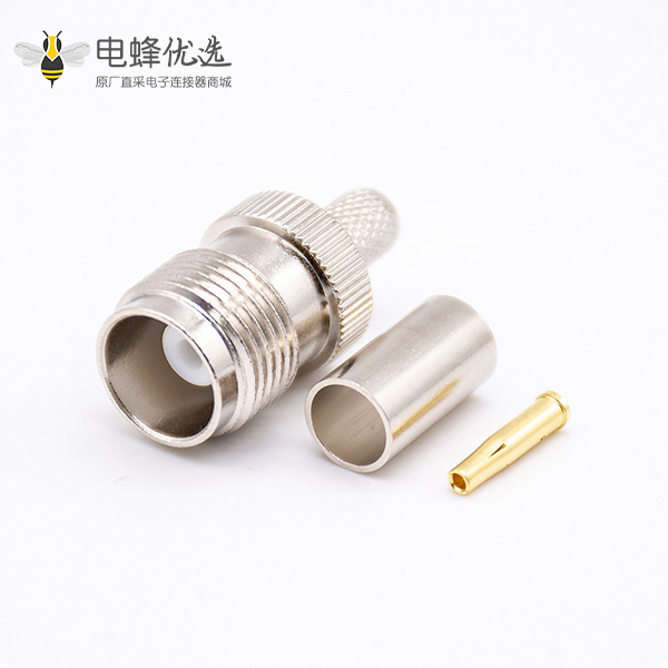受益于新能源车智能化,连接器产业持续增长 受益于新能源车智能化,连接器产业持续增长